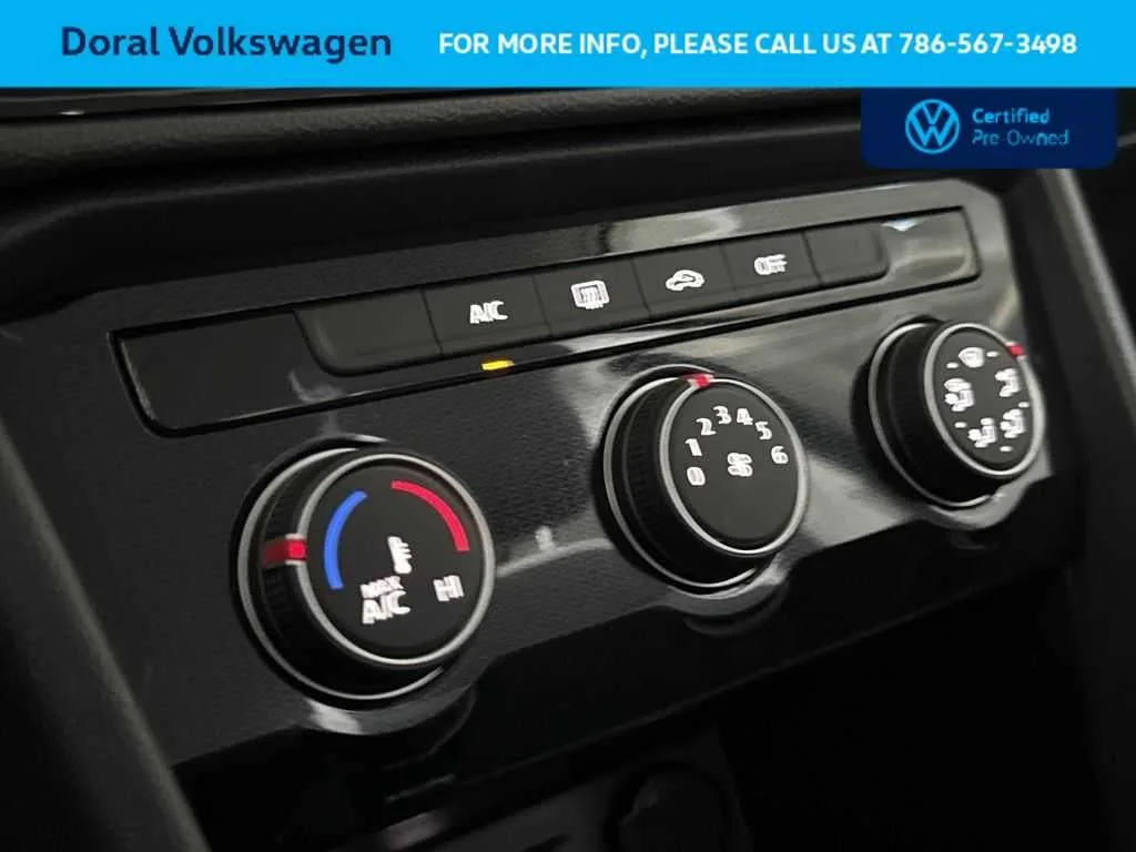 2025 Volkswagen Taos S photo 20