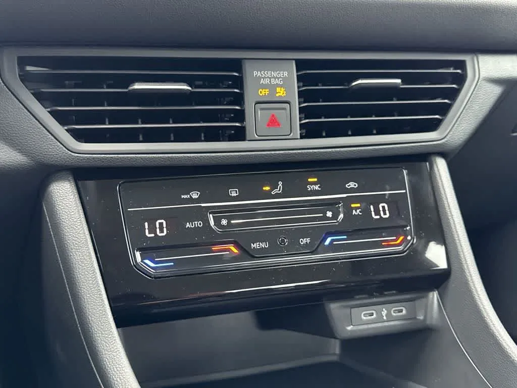 2025 Volkswagen Jetta S photo 26