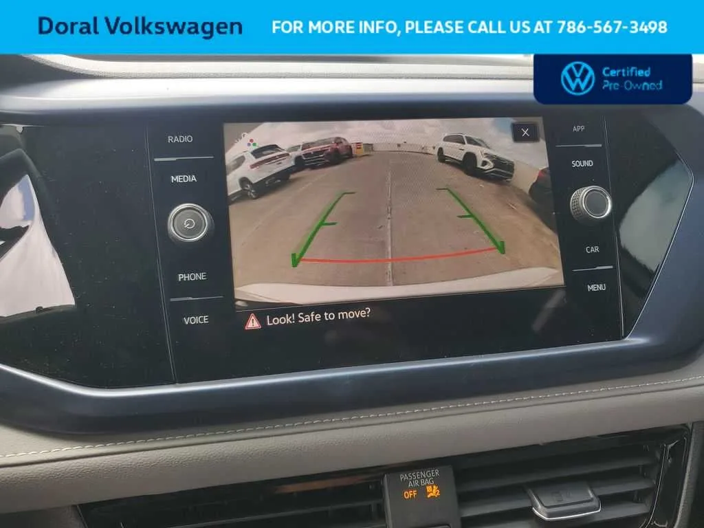 2024 Volkswagen Taos SE photo 22