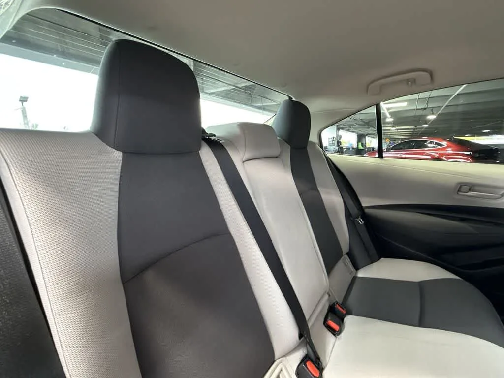 2026 Toyota Corolla LE photo 26