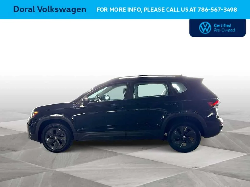 2025 Volkswagen Taos S photo 5