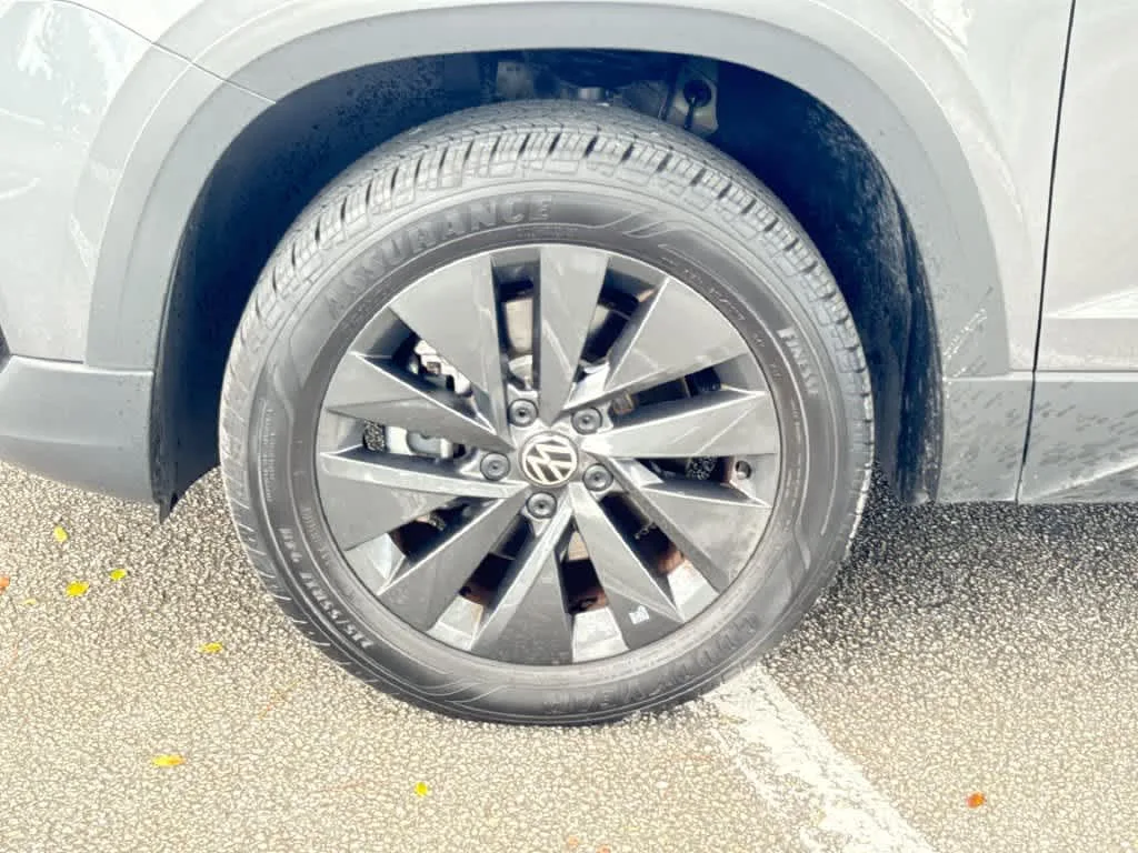 2023 Volkswagen Taos S photo 11