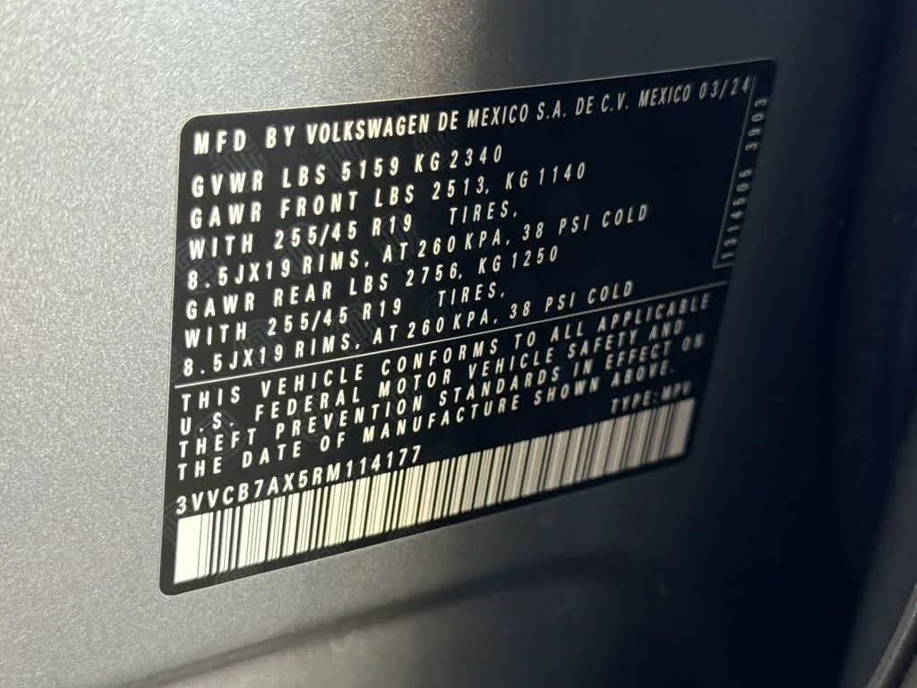 2024 Volkswagen Tiguan SE R-Line Black photo 29