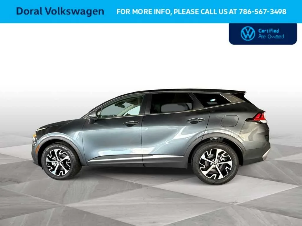 2024 Kia Sportage EX photo 5