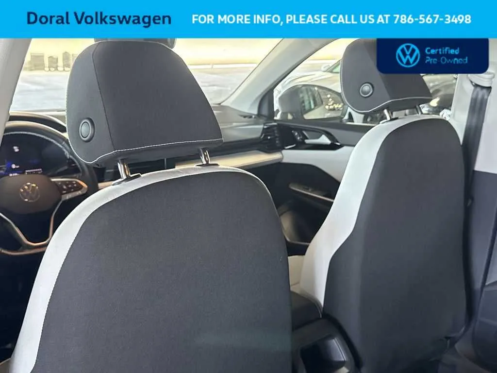 2025 Volkswagen Taos S photo 23