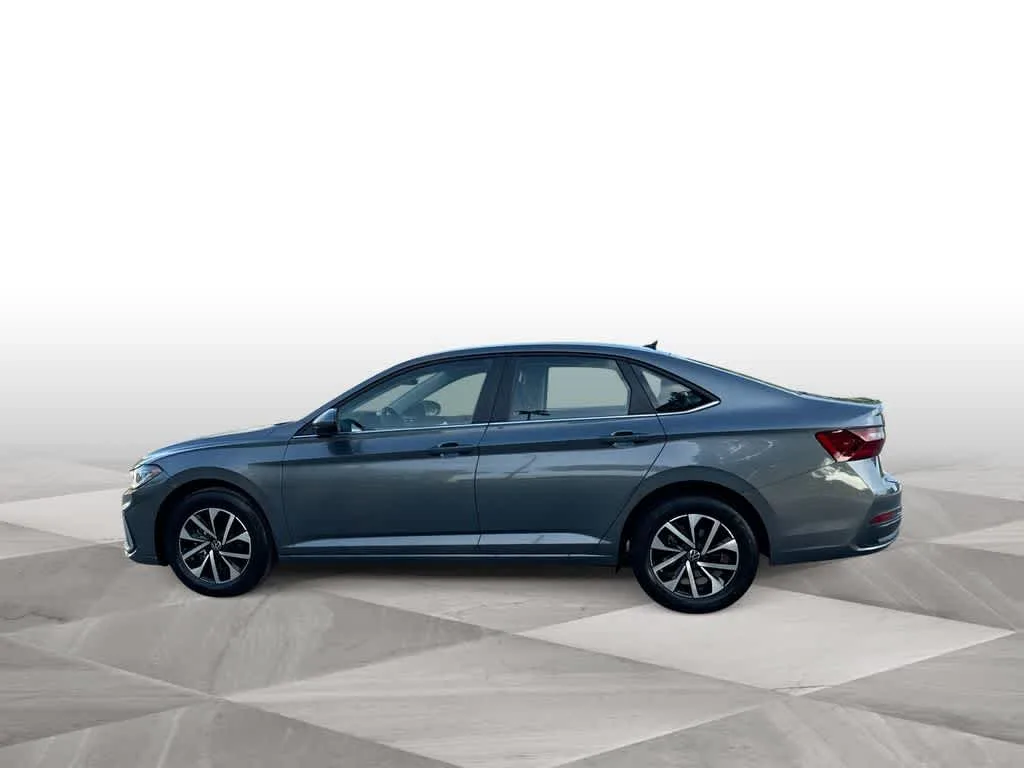 2025 Volkswagen Jetta S photo 5