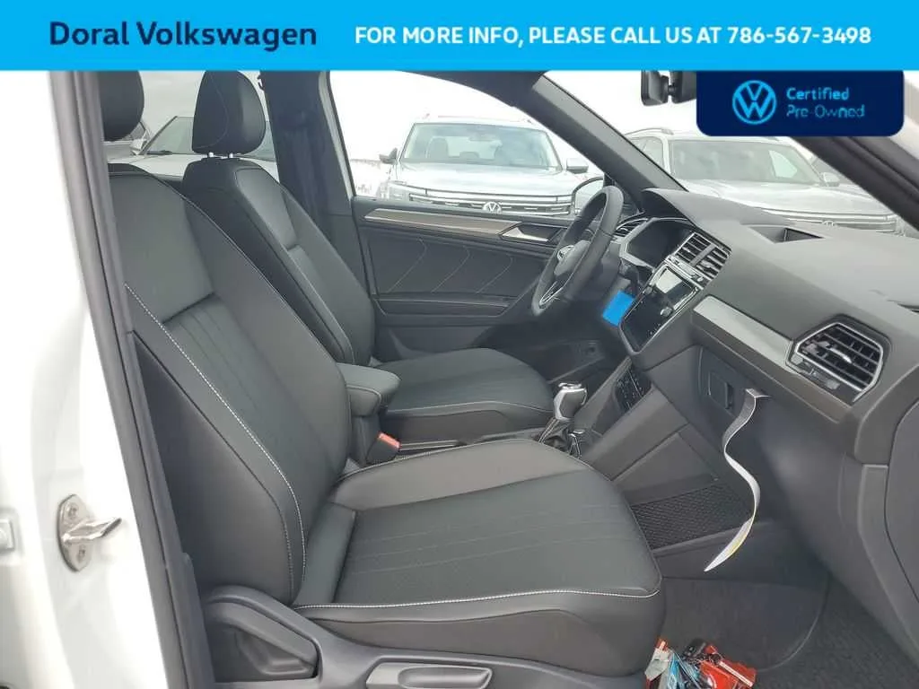 2024 Volkswagen Tiguan SE R-Line Black photo 31