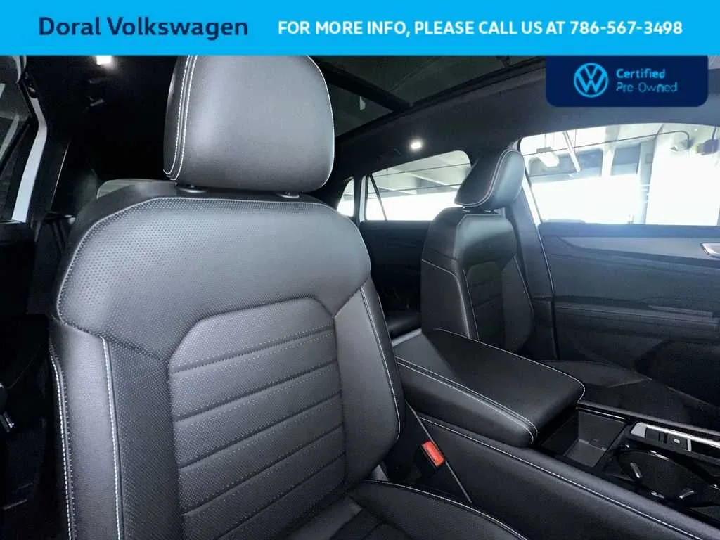 2025 Volkswagen Atlas Cross Sport 2.0T SEL R-Line Black photo 27