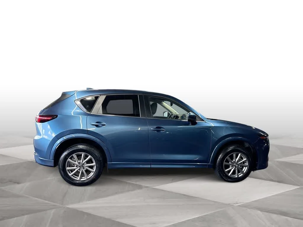 2024 Mazda CX-5 2.5 S Preferred Package photo 9