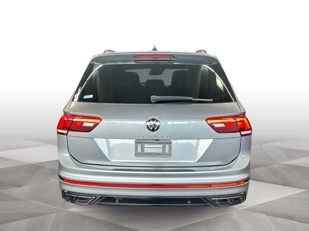 2024 Volkswagen Tiguan SE R-Line Black photo 7