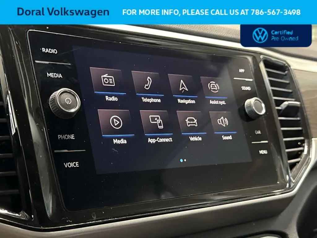 2023 Volkswagen Atlas 3.6L V6 SE w/Technology photo 18