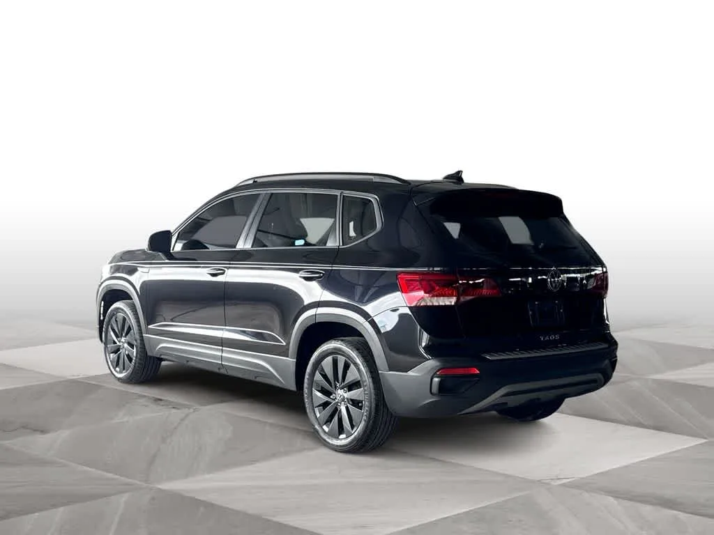 2024 Volkswagen Taos S photo 6