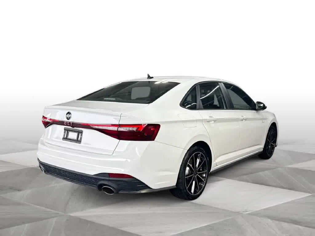 2025 Volkswagen Jetta GLI Autobahn photo 8