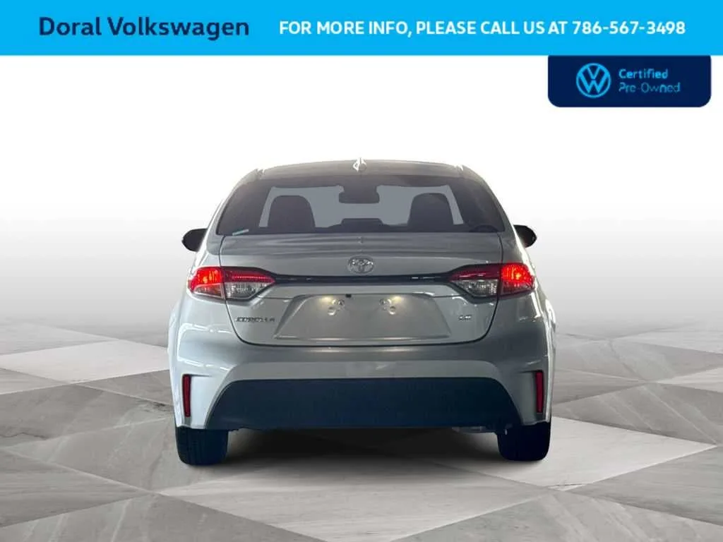 2023 Toyota Corolla LE photo 7