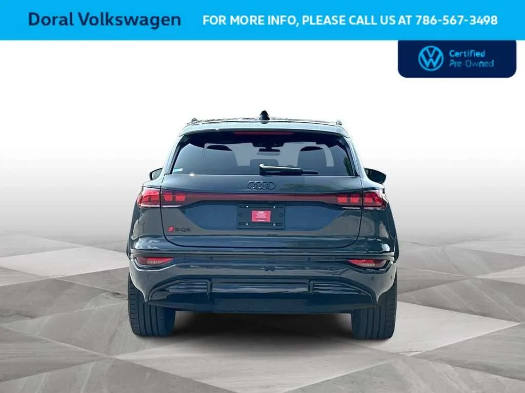 2025 Audi SQ6 e-tron Prestige photo 7