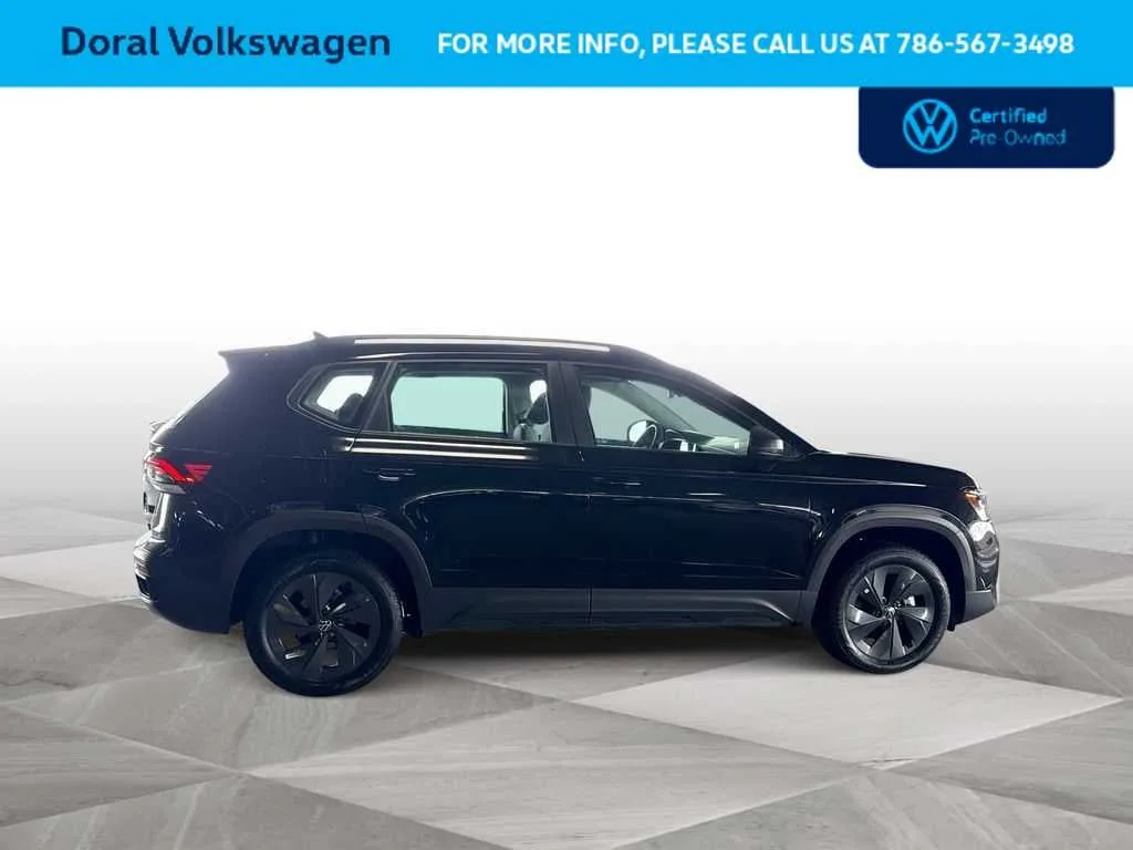 2025 Volkswagen Taos S photo 9