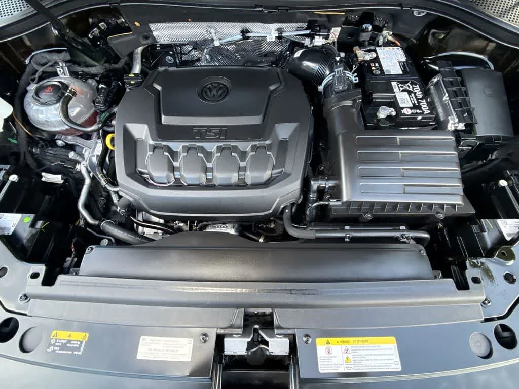 2024 Volkswagen Tiguan SE photo 12