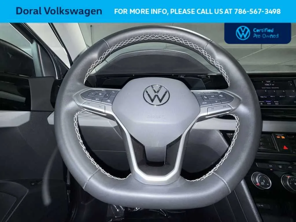 2024 Volkswagen Taos S photo 15