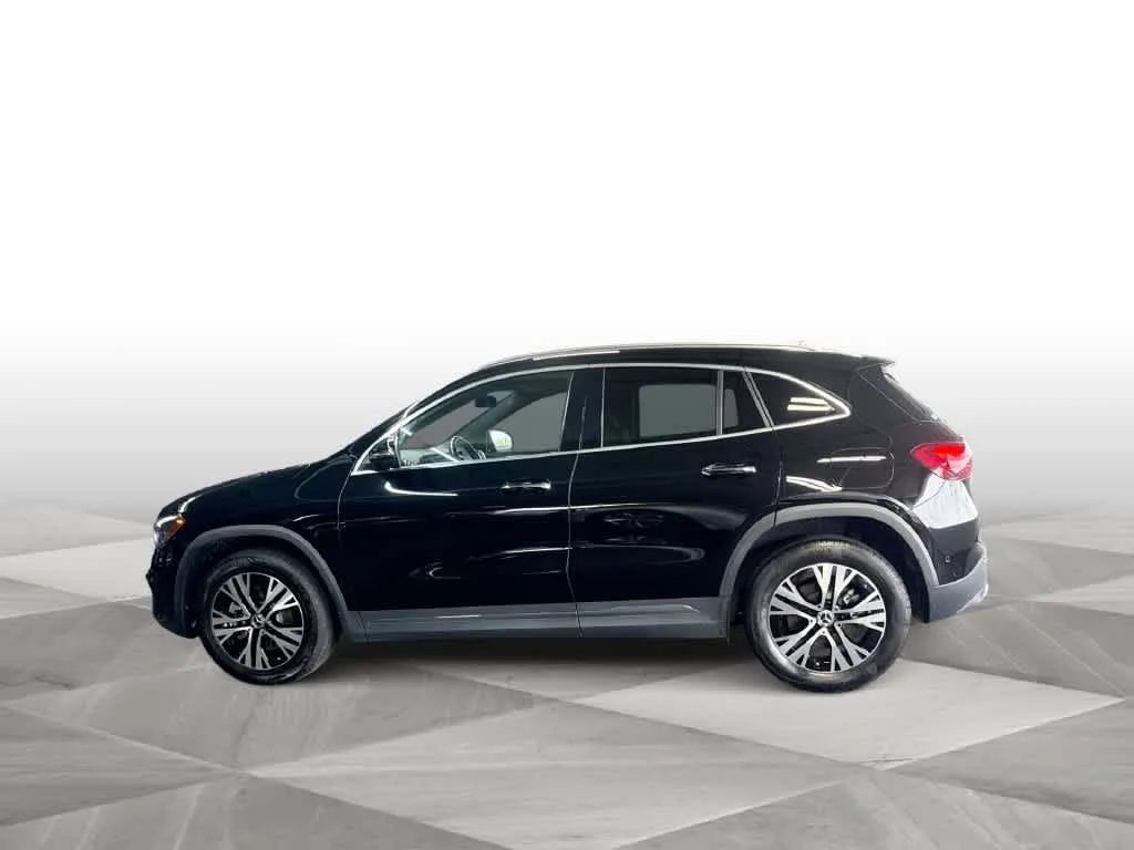 2025 Mercedes-Benz GLA 250 GLA 250 photo 5