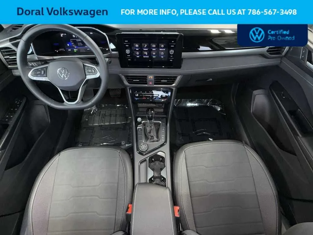 2025 Volkswagen Taos SE Black photo 24
