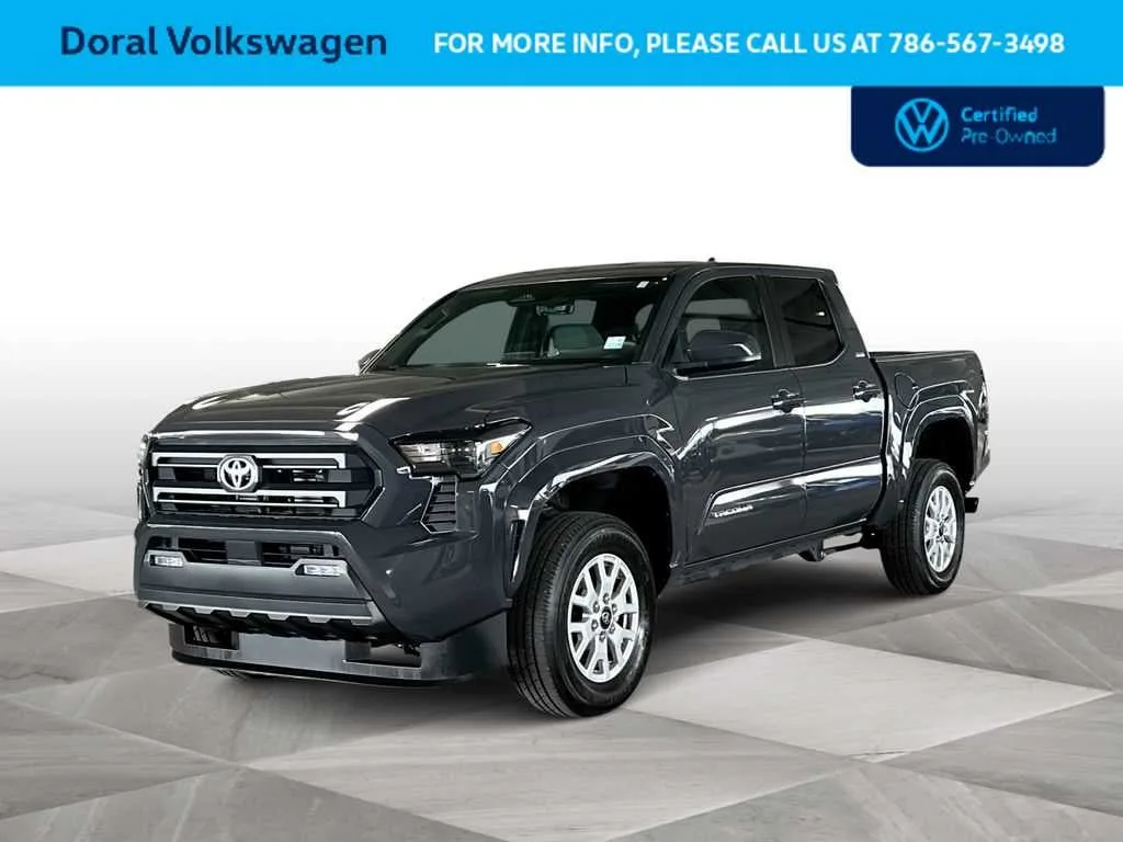 2025 Toyota Tacoma SR5 photo 4