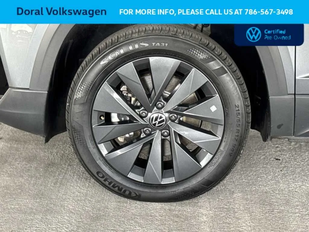 2024 Volkswagen Taos S photo 11