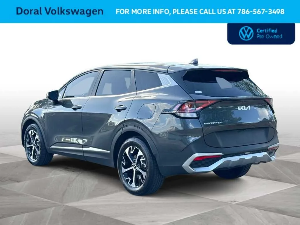 2023 Kia Sportage EX photo 6