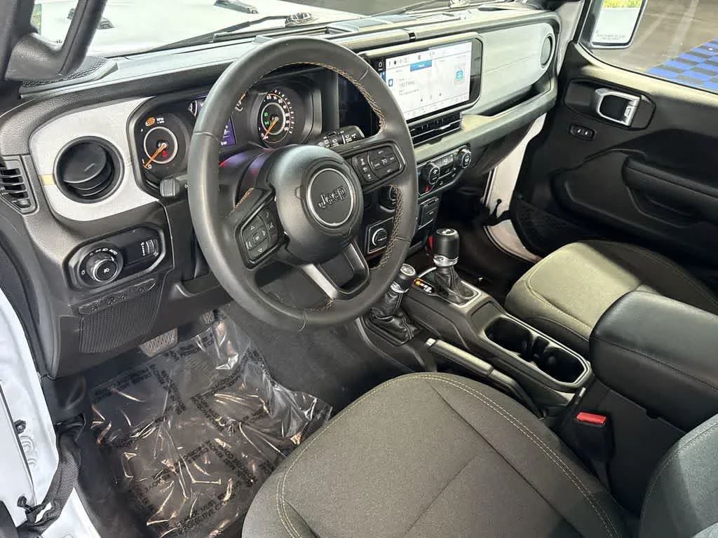 2024 Jeep Wrangler Sport S photo 13