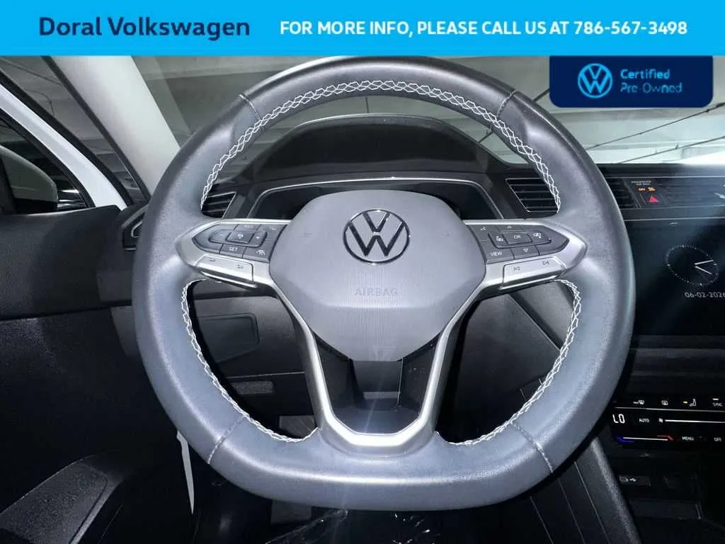 2023 Volkswagen Tiguan SE photo 15