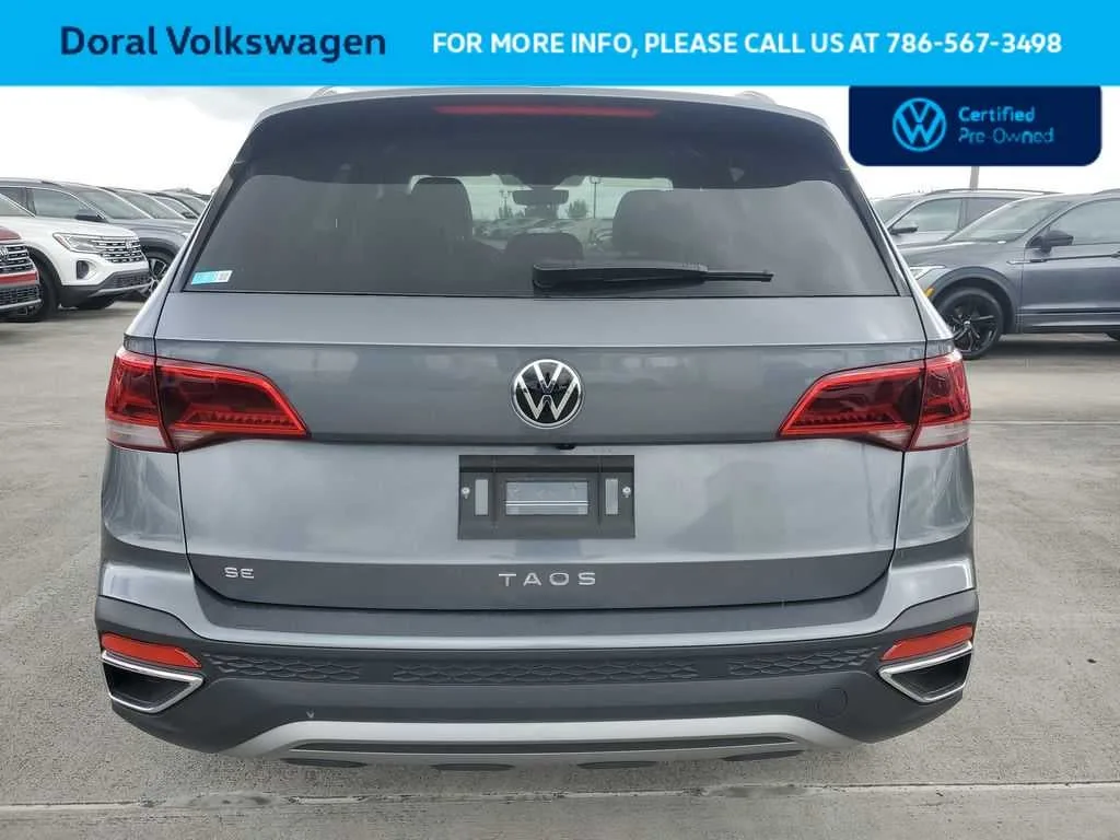 2024 Volkswagen Taos SE photo 13