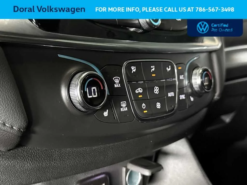 2023 Chevrolet Traverse LT Cloth photo 20