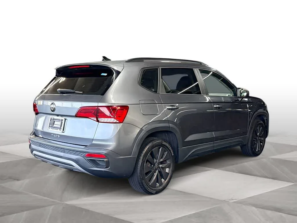 2023 Volkswagen Taos S photo 8