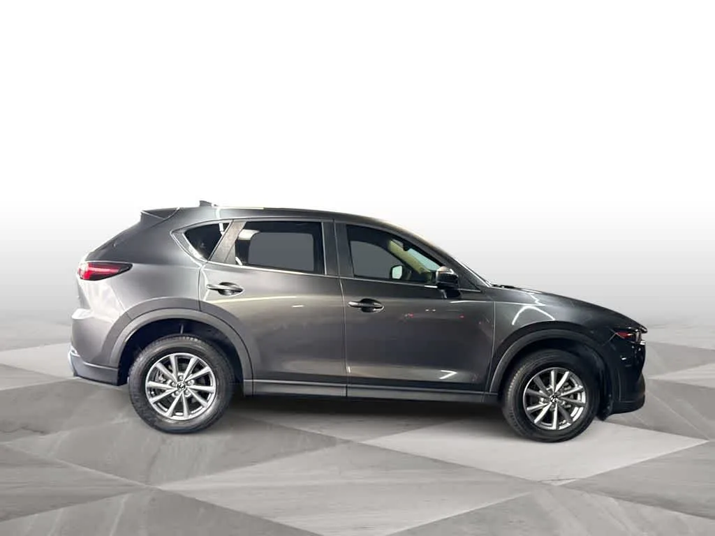 2023 Mazda CX-5 2.5 S Preferred Package photo 9