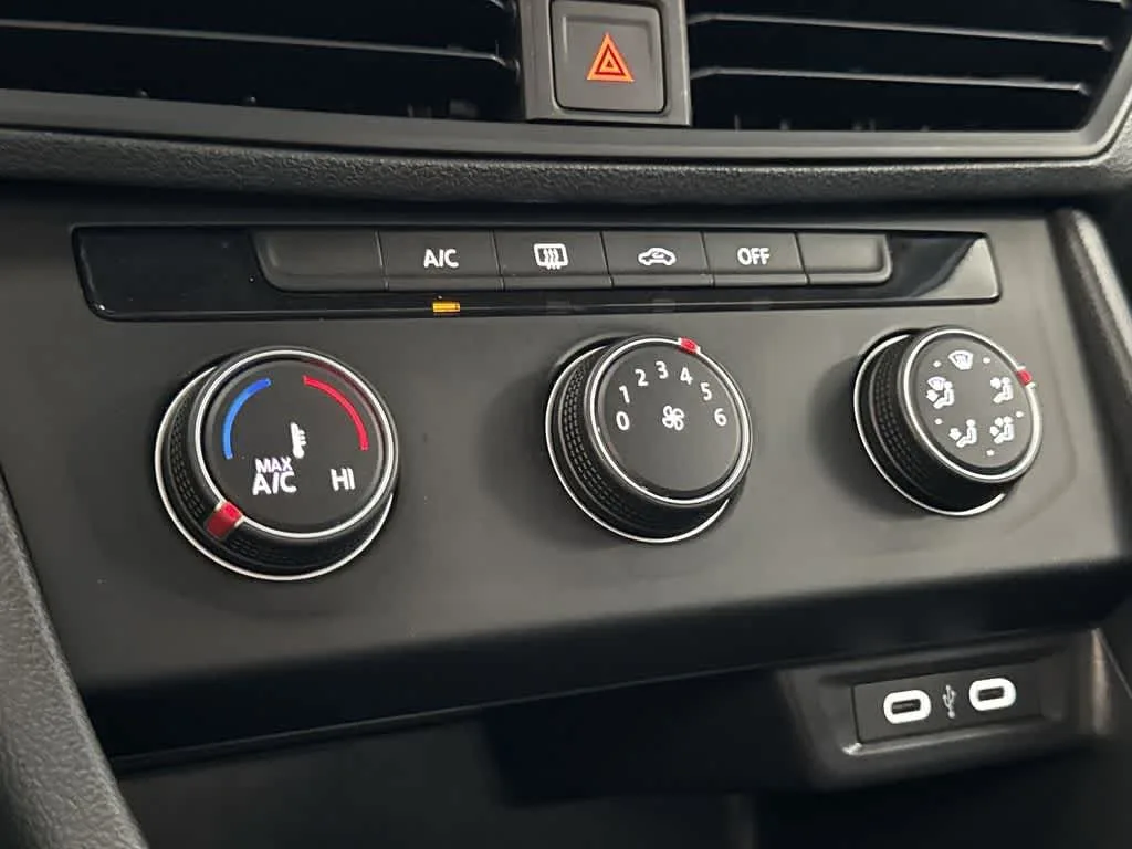 2023 Volkswagen Jetta Sport photo 20