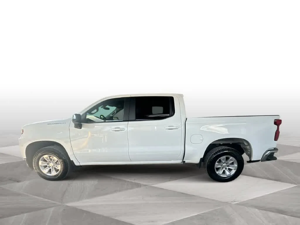 2021 Chevrolet Silverado 1500 LT photo 5
