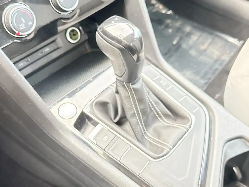 2023 Volkswagen Taos S photo 20