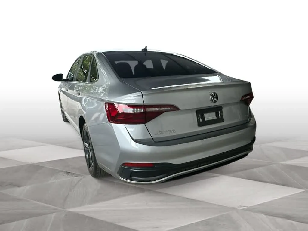 2022 Volkswagen Jetta SE photo 6