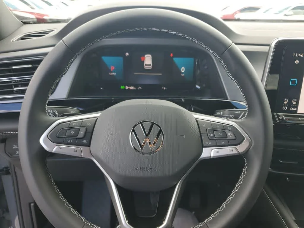 2024 Volkswagen Atlas Cross Sport 2.0T SE w/Technology photo 20