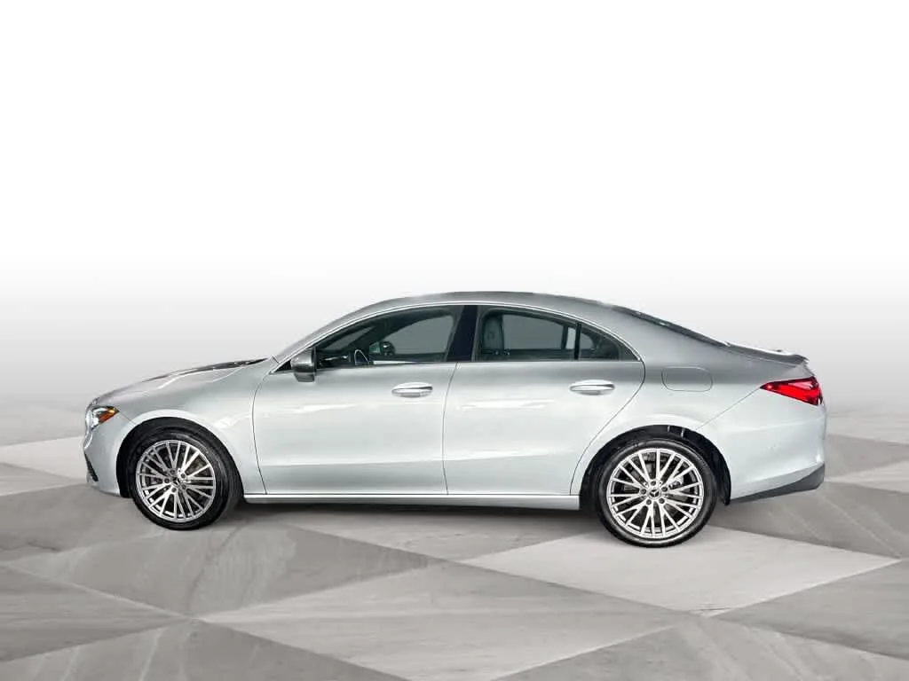2025 Mercedes-Benz CLA 250 CLA 250 photo 5