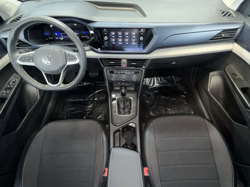 2022 Volkswagen Taos SE photo 24