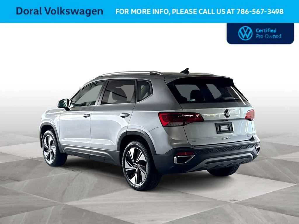 2024 Volkswagen Taos SE photo 6