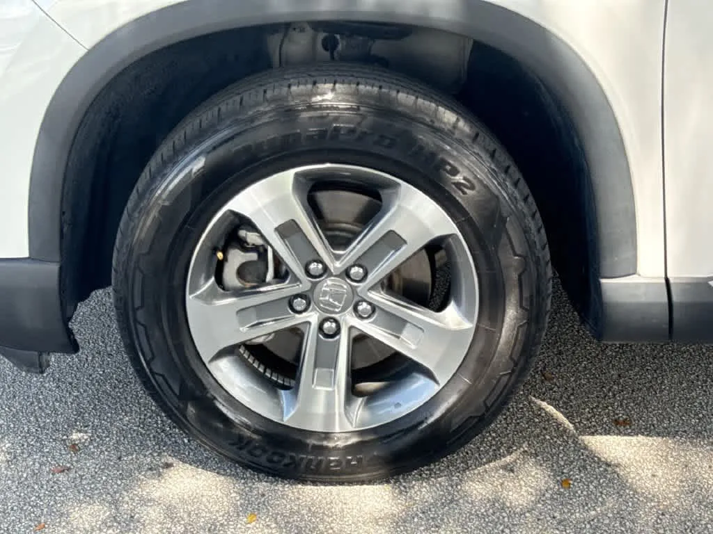2025 Honda Pilot EX-L photo 11