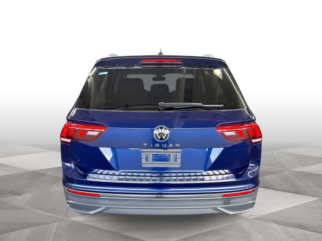 2024 Volkswagen Tiguan Wolfsburg Edition photo 7