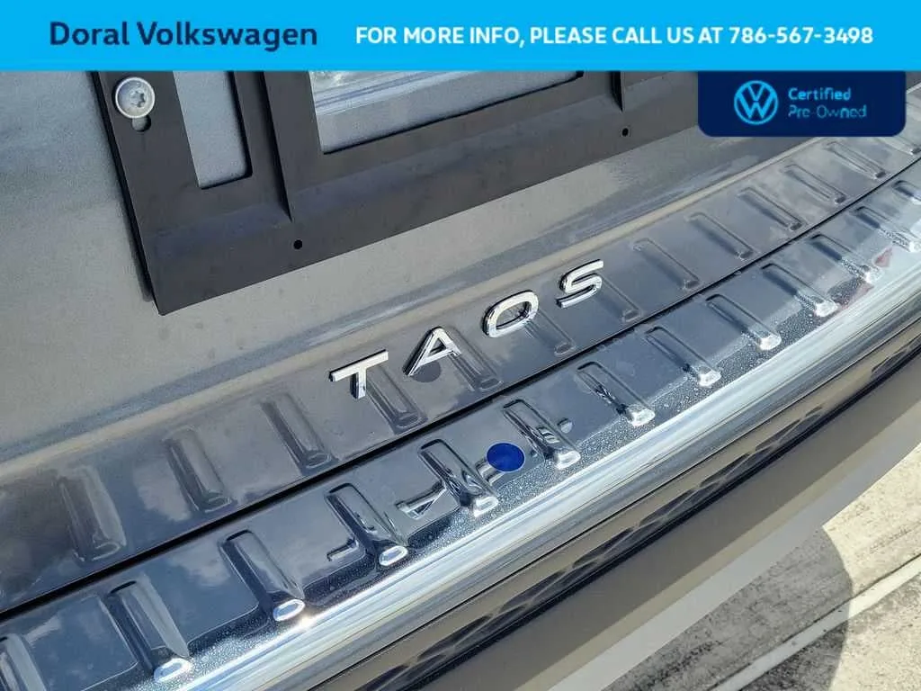 2024 Volkswagen Taos S photo 14