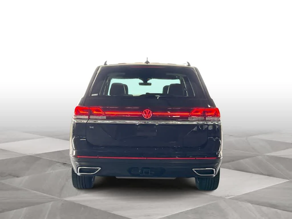 2026 Volkswagen Atlas 2.0T SE w/Technology photo 7