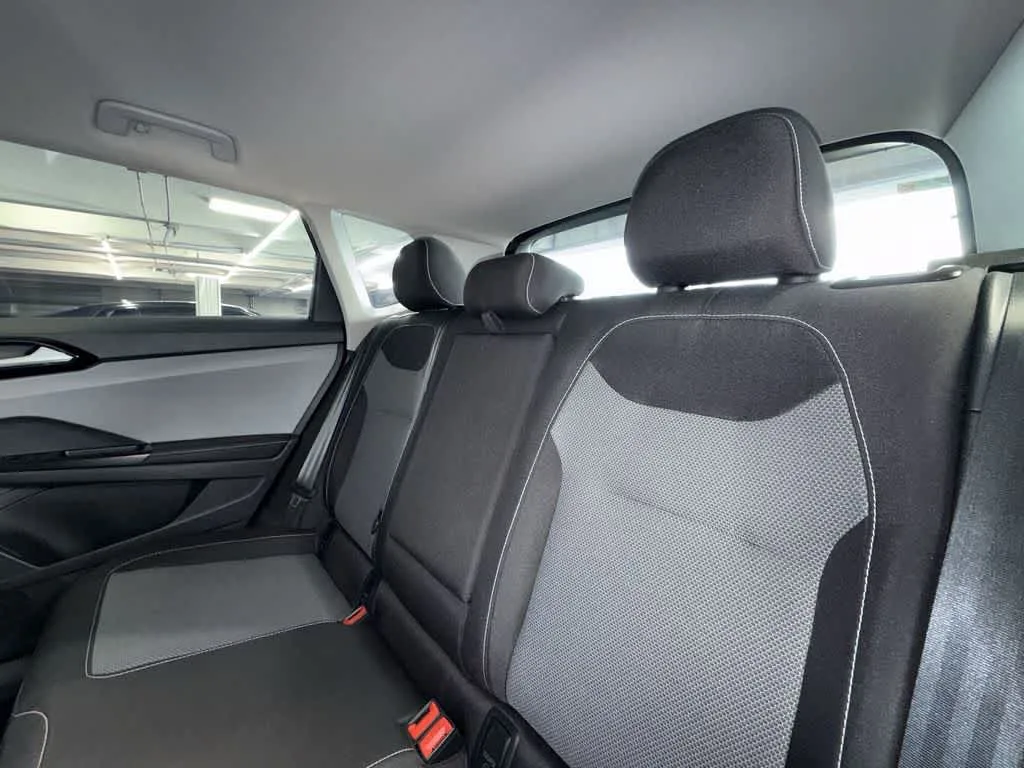 2024 Volkswagen Taos S photo 22