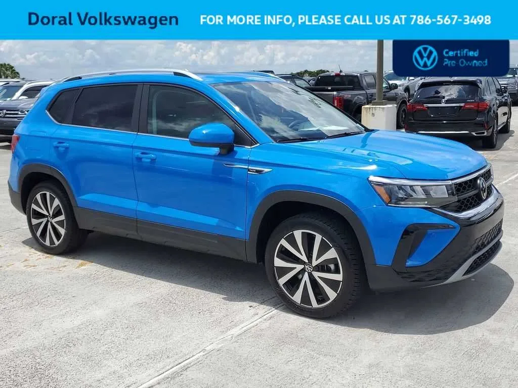 2023 Volkswagen Taos SE photo 11