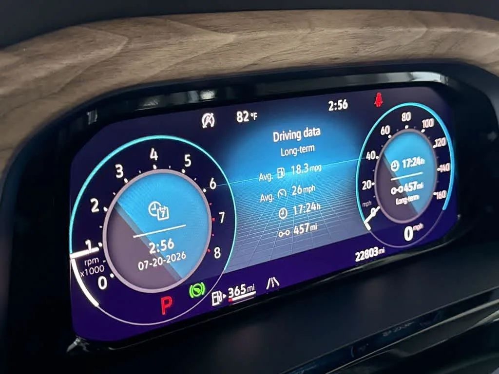 2024 Volkswagen Atlas 2.0T SE w/Technology photo 16