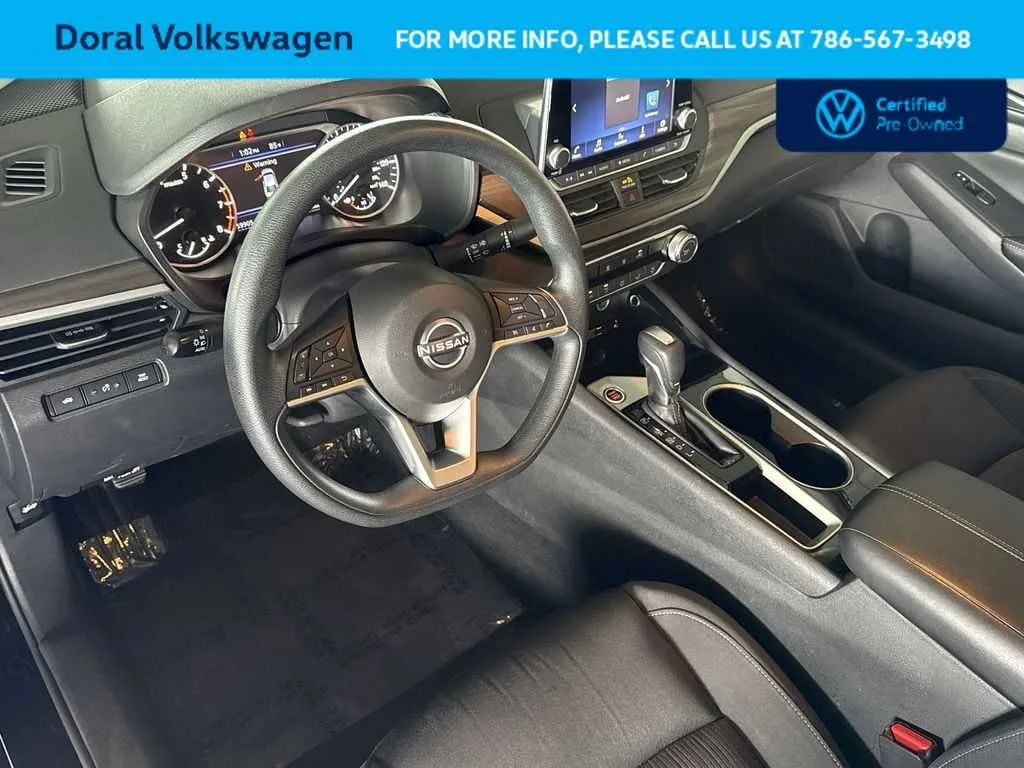 2024 Nissan Altima 2.5 SV photo 13