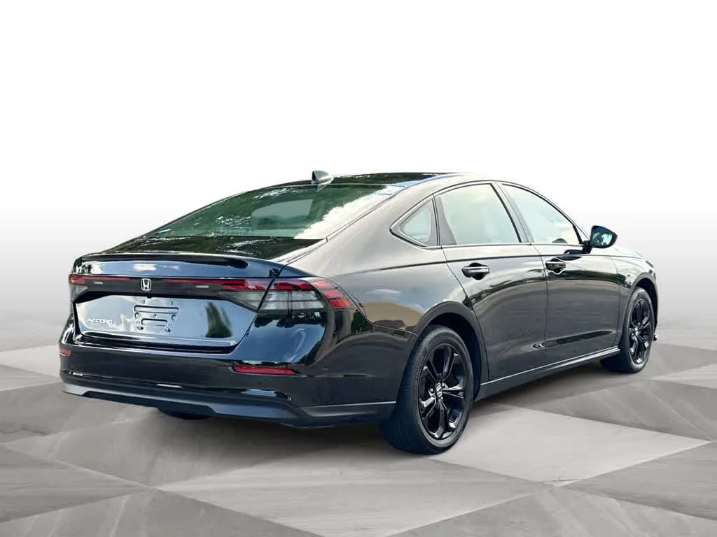 2025 Honda Accord SE photo 8